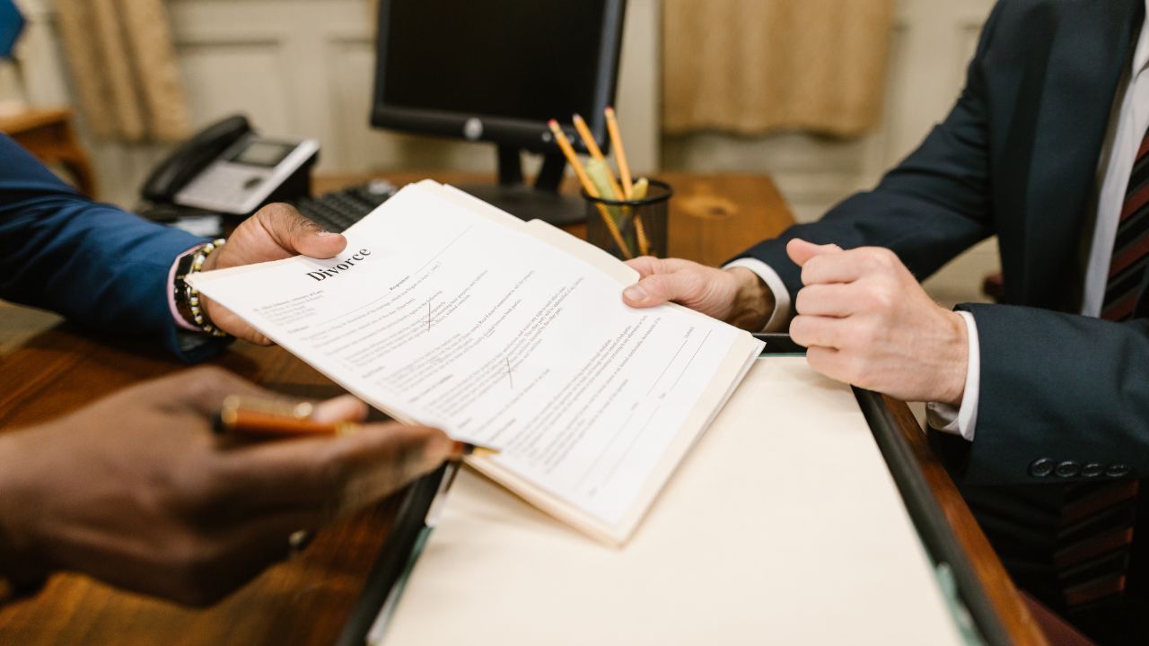 business litigation lawyers