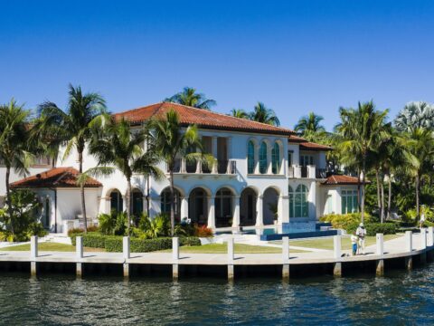 Attract global buyers with cryptocurrency payments in real estate