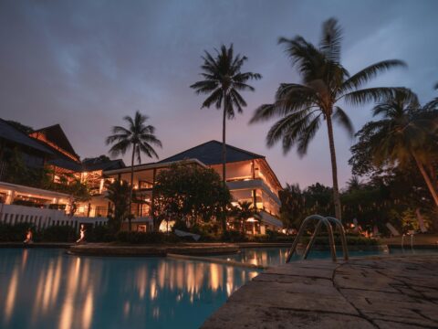 how to use credit facilities for luxury hotel expansion