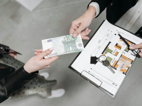 how to start investing in real estate with little money in 2026