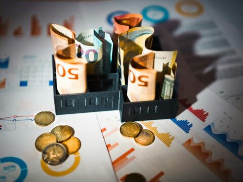 How to Build a Robust Emergency Fund: A Step-by-Step Guide to Financial Security