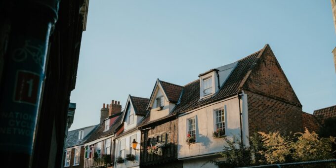 Investing in Rental Properties with Limited Capital: Practical Strategies for Beginners