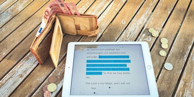 The Digital Banking Revolution: How Online-First Banks Are Redefining Financial Freedom